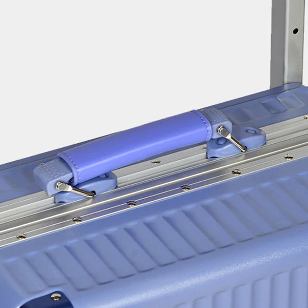 KarryOn, WideGlide Aluminum Frame Luggage - 22" KarryOn, WideGlide Aluminum Frame Luggage - 22"