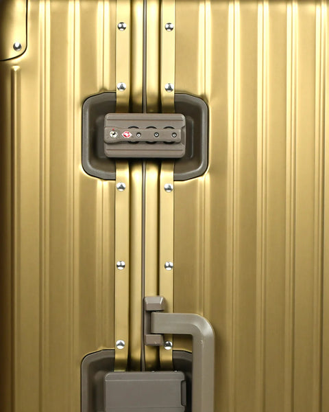 KarryOn, Titan XL Aluminum Luggage – 30"