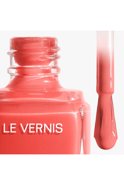 Chanel Le Vernis Nail Colour - Premiere Dame