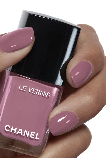 Chanel Le Vernis Nail Colour - Sorcire