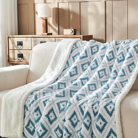 Wajade Premium Sherpa Fleece Blanket – Double-Sided Fluffy Warm Throw,Size 200 × 230 cm