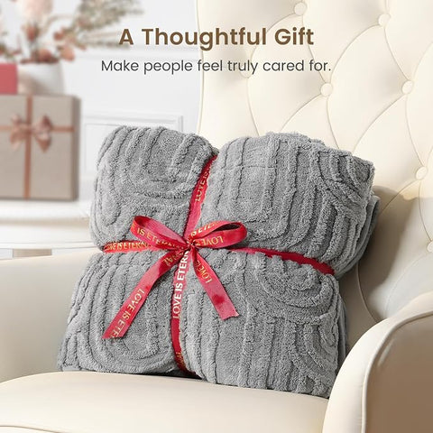 Wajade Fleece Throw Blanket, Fluffy Faux Fur Blanket for Bed Sofa Couch, Soft Warm Thick Blanket,Size 200X230 CM