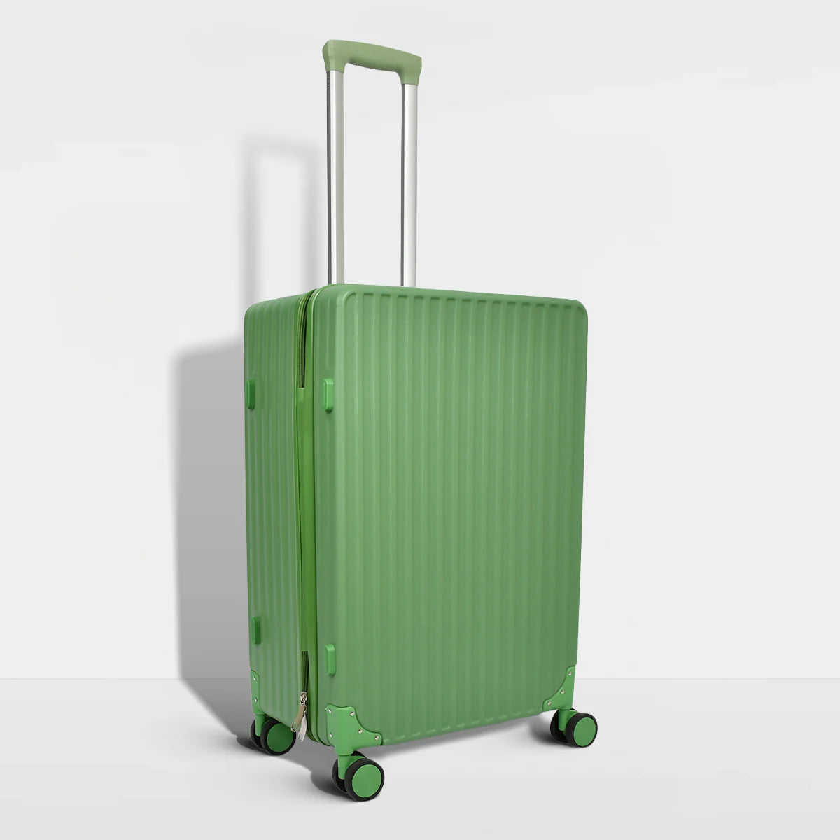 iFLY, Radiant Luggage Set – 2 Piece (20"/24") iFLY, Radiant Luggage Set – 2 Piece (20"/24")