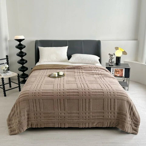 Plaid Embossed Grid Pattern Blanket,Size 200X230 CM