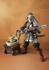 SH Figuarts Ronin Mandalorian™ & Grogu™ (Beskar Armor) Figure