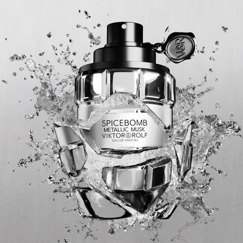 Viktor & Rolf Spicebomb Metallic Musk EDP For Him - 90 Ml