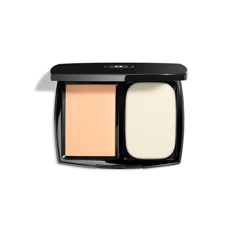 Chanel Ultra Le Teint Ultrawear All Day Comfort Flawless Finish Compact Foundation - B30