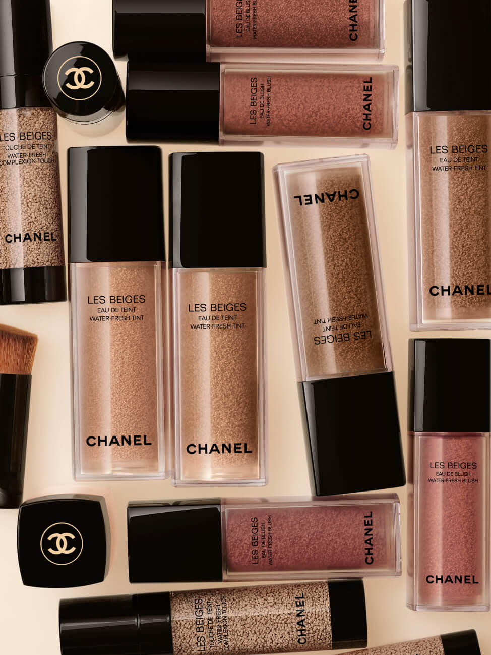 Chanel LES BEIGES WATER-FRESH TINT Water-Fresh Tint With Micro-Droplet Pigments. Bare Skin Effect. Natural And Luminous Healthy Glow - Medium