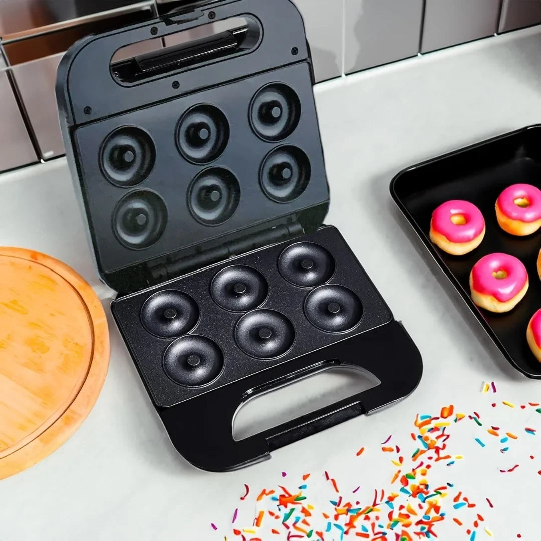 Sumo, Electric Donut Maker 800W with 6 Molds and Indicator Lights – SM-7213