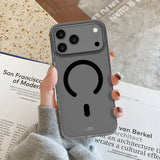 كفر IZEL MagFusion شفاف وملون ومتوافق مع MagSafe لهاتف iPhone 18 Pro Max