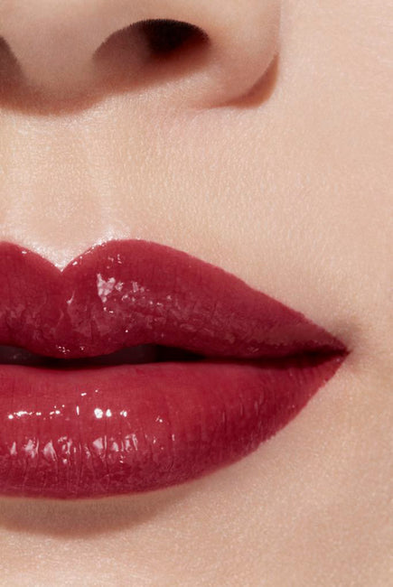 Chanel Rouge Coco Flash Colour, Shine, Intensity In A Flash Lipstick - 106 Dominant
