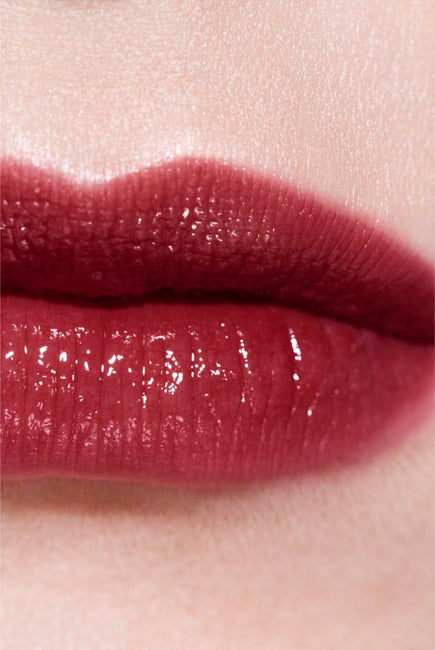 Chanel Rouge Coco Flash Colour, Shine, Intensity In A Flash Lipstick - 106 Dominant