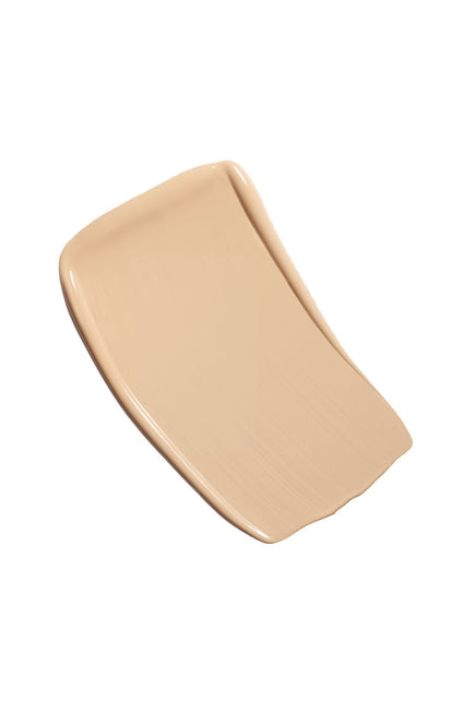 Chanel N°1 De Chanel Revitalising Foundation Illuminates - Hydrates - Protects - BD21