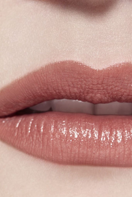 Chanel Rouge Allure Lipstick - À Demi-Mot 196