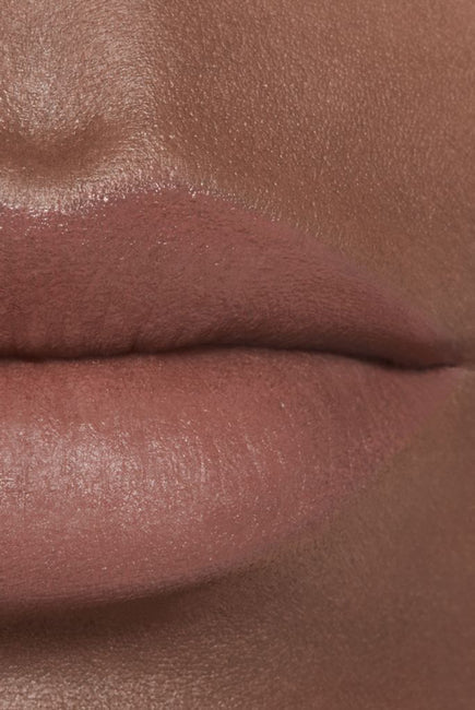 Chanel Rouge Allure Velvet Luminous Matte Lip Colour - 61 Intuitive
