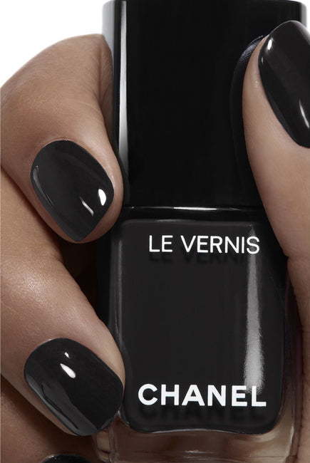 Chanel Le Vernis Nail Colour - Le Diable En Chanel