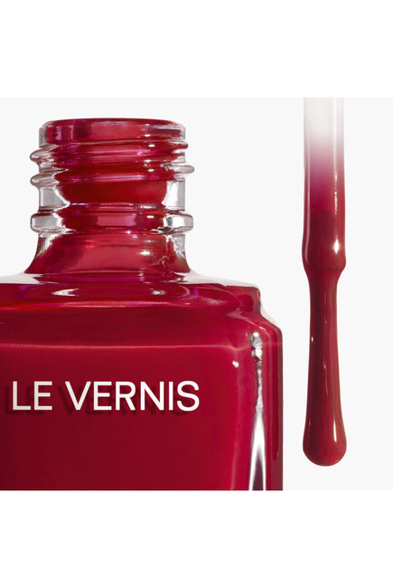 Chanel Le Vernis Nail Colour - Pirate