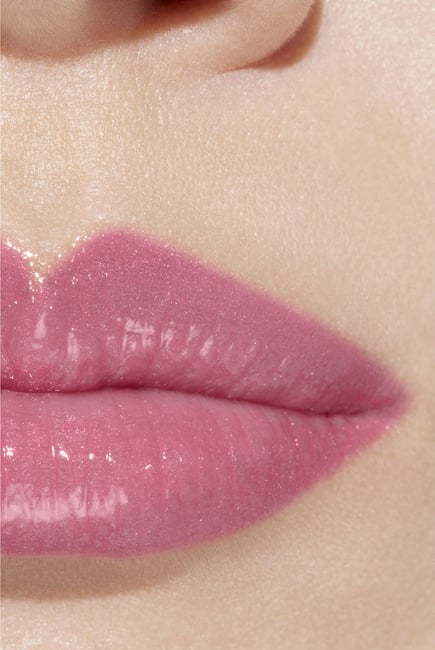 Chanel Rouge Coco Baume Shine Hydrating Beautifying Tinted Lip Balm - RaspberryKiss