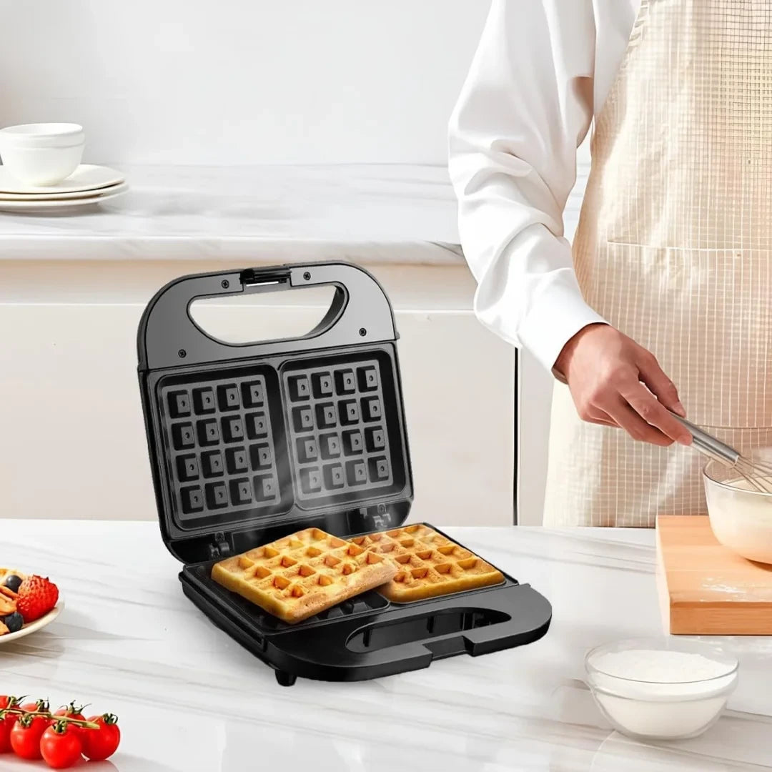 Sumo, Electric Waffle Maker with Dual Molds and Indicator Lights – SM-7223