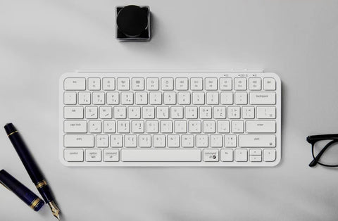 Keychron, B1 Pro Ultra-Slim Wireless 75% ZMK Custom Keyboard for Windows & Mac, English/Arabic - Ivory White