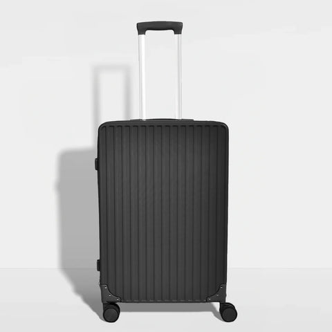 iFLY, Radiant Luggage Set – 2 Piece (20"/24")