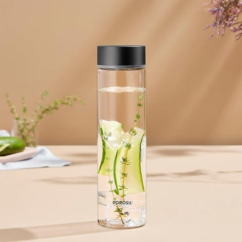 Borosil Neo 550ml Clear Borosilicate Glass Water Bottle, Scratch Resistant Airtight Leakproof Refrigerator Safe Dishwasher Safe Bottle for Water, Juice and Infused Drinks