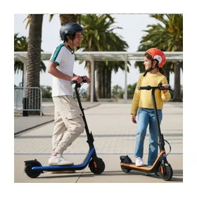 سيجواي سكوتر كهربائي ناينبوت سي 2 برو - أسود / أزرق