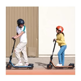 سيجواي سكوتر كهربائي ناينبوت سي 2 برو - أسود / أزرق