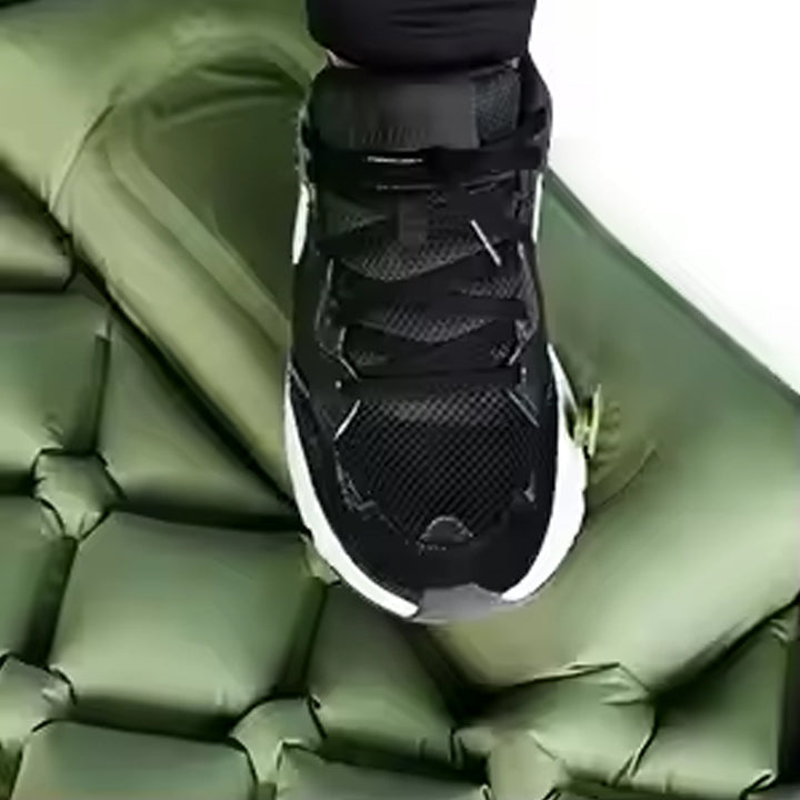 Double Inflatable Camping Air Mattress with Built-In Foot Pump & Dual Pillows – 200 × 120 cm
