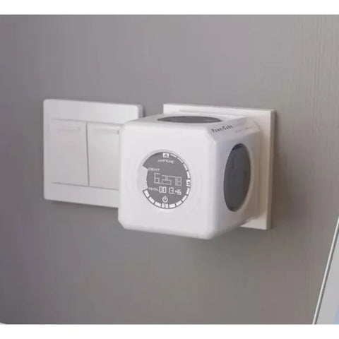 PowerCube Original Monitor UK – 4-Socket Wall Power Cube with Energy Monitoring