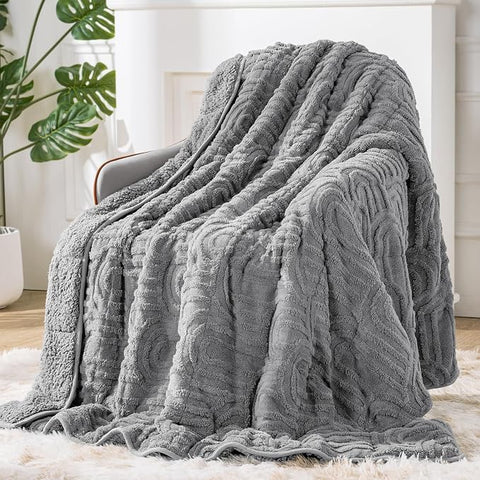 Wajade Fleece Throw Blanket, Fluffy Faux Fur Blanket for Bed Sofa Couch, Soft Warm Thick Blanket,Size 200X230 CM