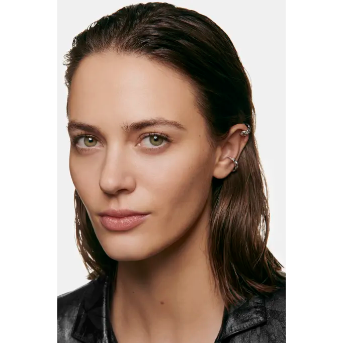 Chanel Les Beiges Foundation Healthy Glow Foundation Hydration And Longwear - BD31