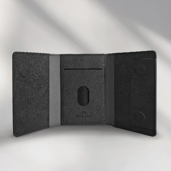 Engage, Tri-Fold MagSafe Wallet