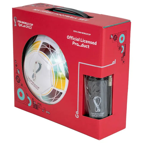 FIFA 200104, Football Gift Set - Size 5 Ball With 17 cm Pump