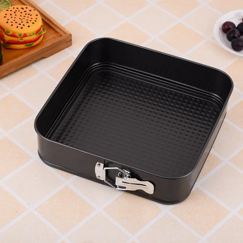 3-Piece Carbon Steel Springform Cake Mould Set with Removable Bases & Quick-Release Buckles – Round, Square & Heart Shape