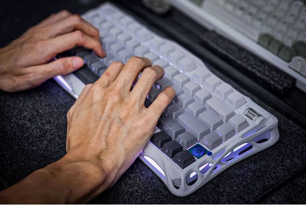 جرافاستار لوحة مفاتيح الألعاب الميكانيكية ميركوري كي 1 اللاسلكية 75%