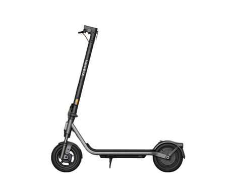 شاومي سكوتر كهربائي 6 لايت GL – مدى 25 كم، تعليق أمامي، إطارات هوائية 10 بوصة