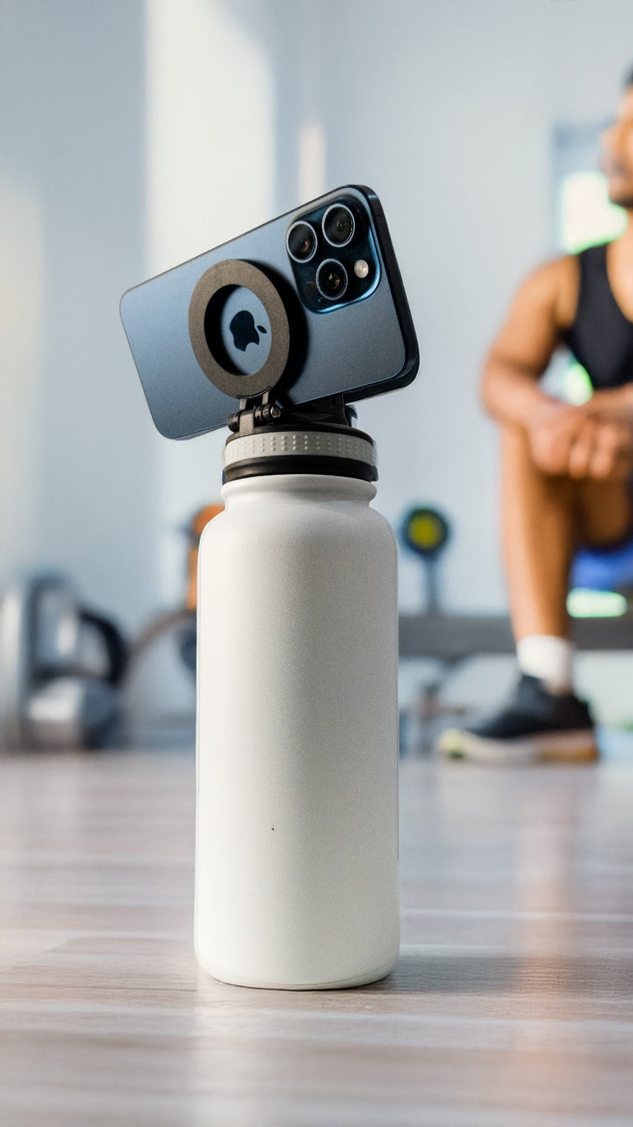 Emjoi MagSafe Stainless Steel Sport Bottle With MagSafe 900ML WHITE