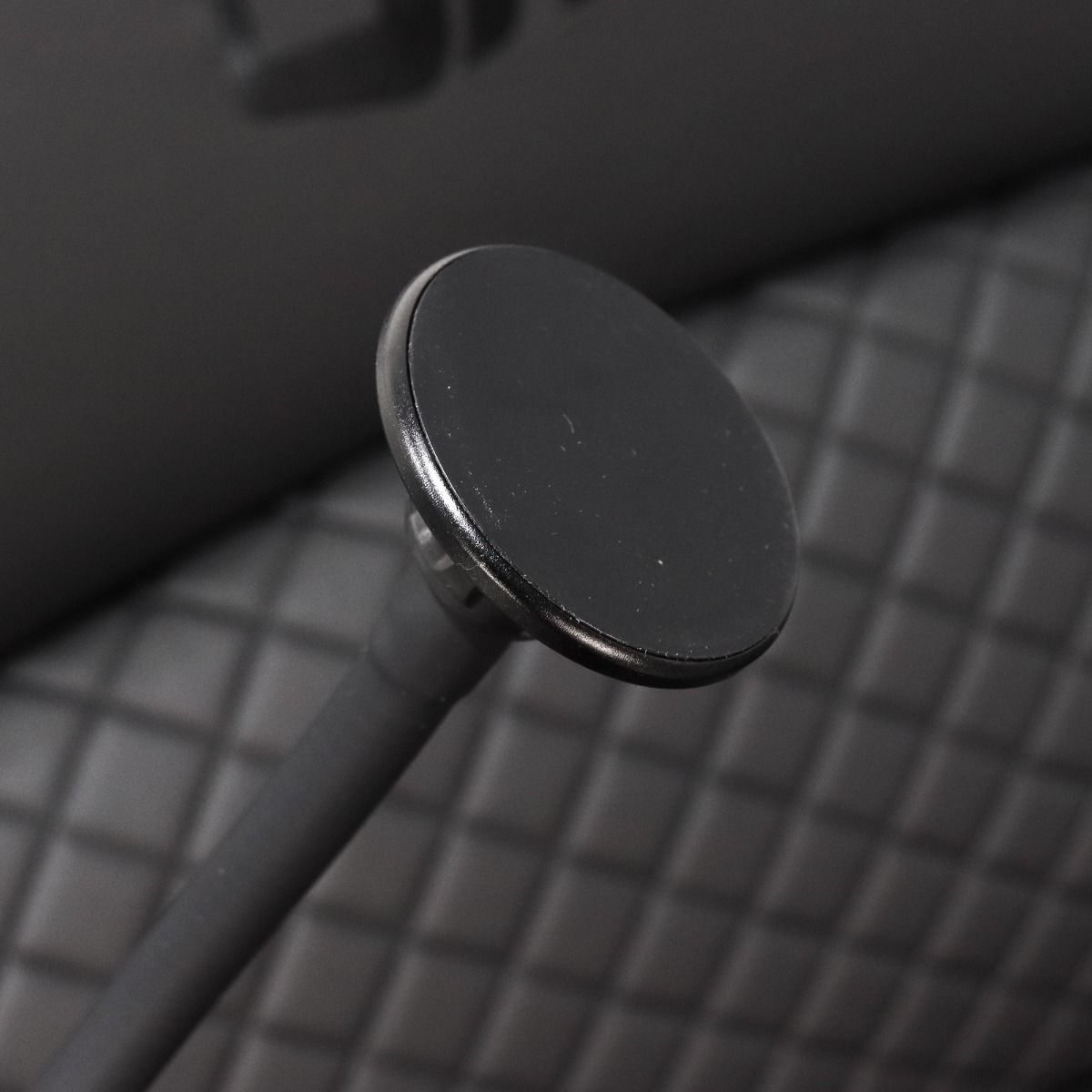 GamerTek Chill Pod - Black Edition