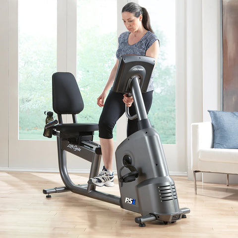 Life Fitness RS1 Recumbent Bike Track Console Home Cardio Machine Ergonomic Comfort Design