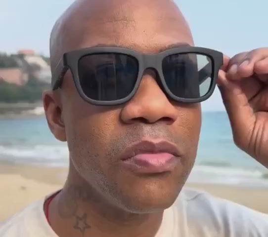 Chamelo Dusk Classic Button/App Alpha Smart Sunglasses with Adjustable Tint & Audio - Smoke Mirror / Matte Black Frame