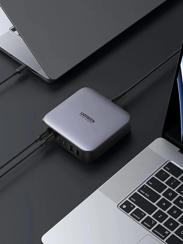 شاحن UGREEN Nexode السريع لسطح المكتب من GaN بستة منافذ، بقوة 200 واط، المملكة المتحدة (رمادي فضائي)